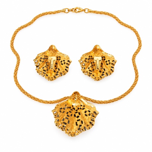 Craft Vintage 1980s Signed Cream Enamel Seashell Pendant Necklace and Clip-On Earrings Set, Gold Tone, view 2