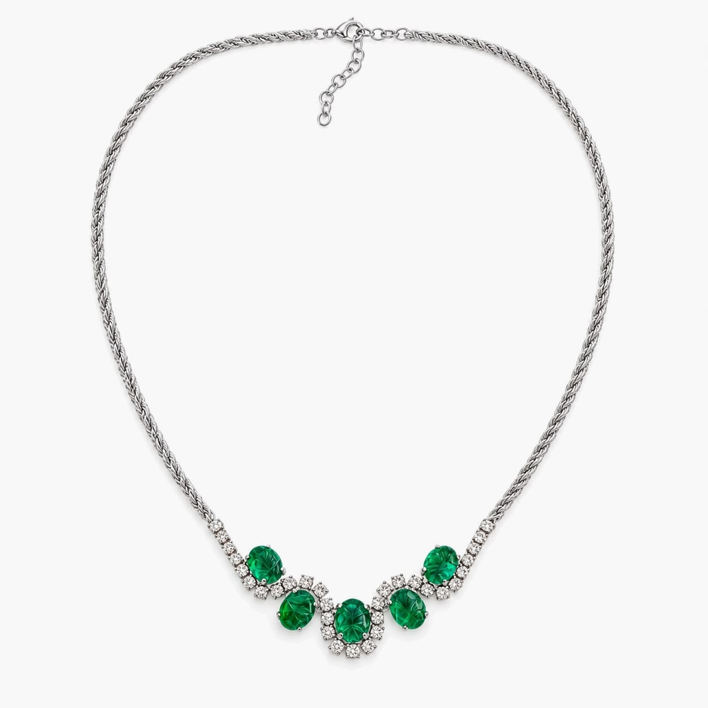 تشوكر كريستيان ديور فينتج من الثمانينيات بكريستال أخضر زمردي، لون فضي